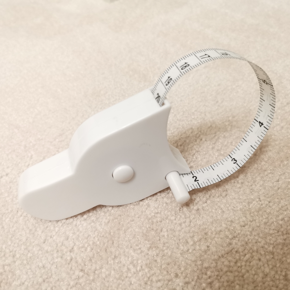 FREE Lockable Body Circular White Measuring Tape